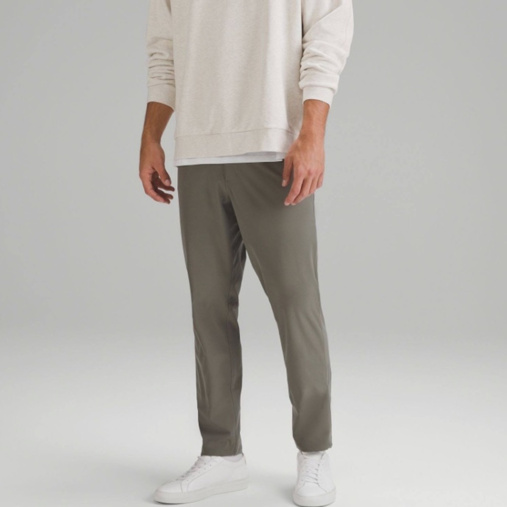 Luluemon Men’s Gray/Khaki ABC Pant Trousers